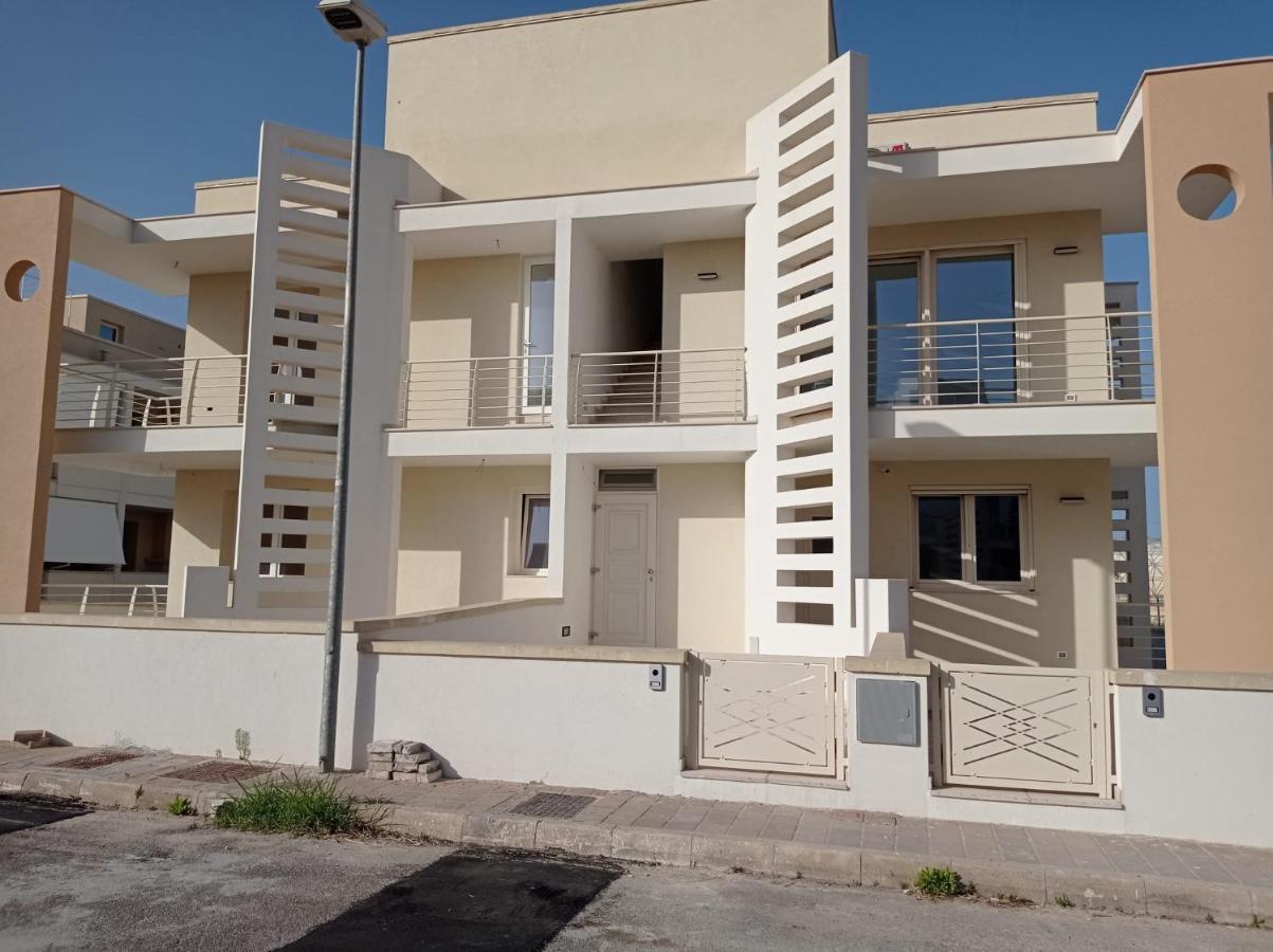 Gelsimori Apartments Otranto Exterior photo